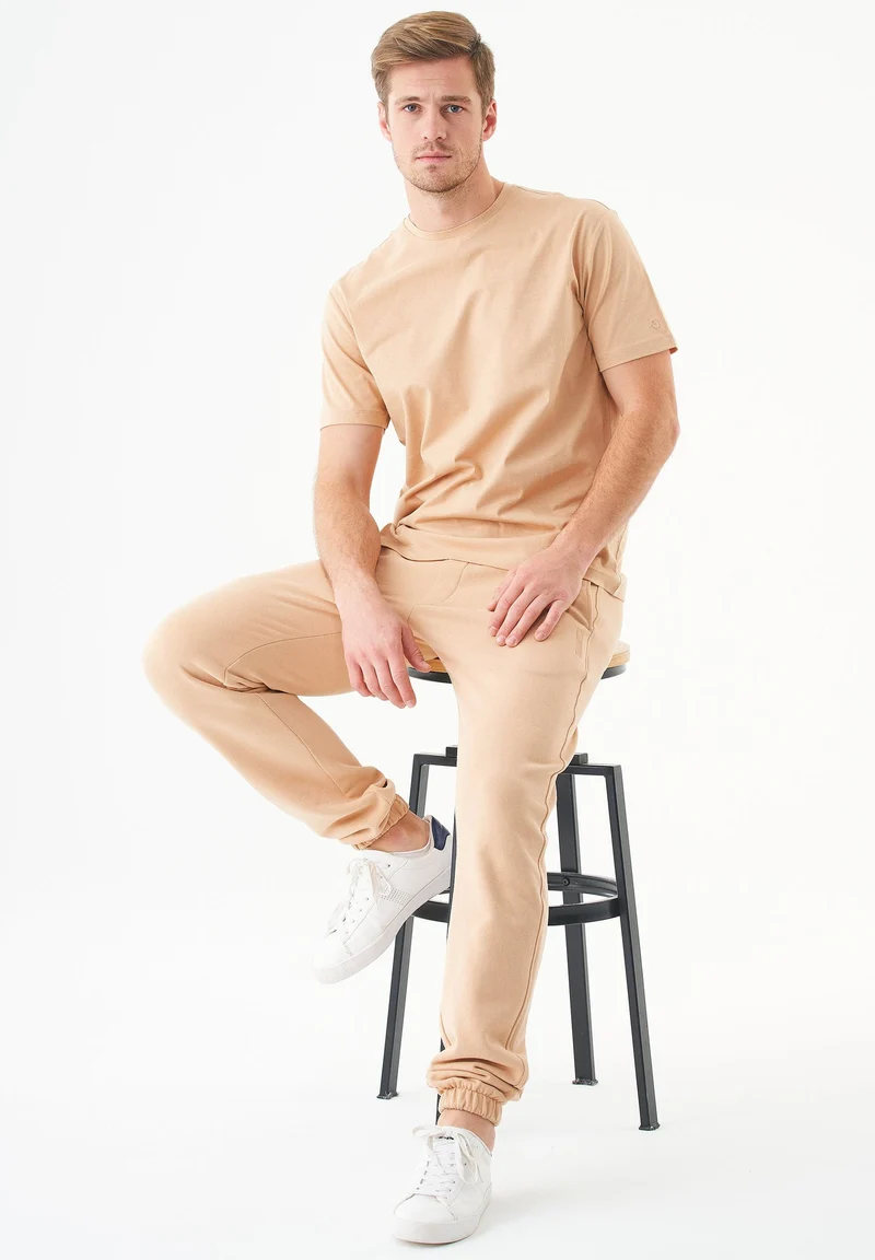 TILLO Unisex Basic T-Shirt aus Bio-Baumwolle