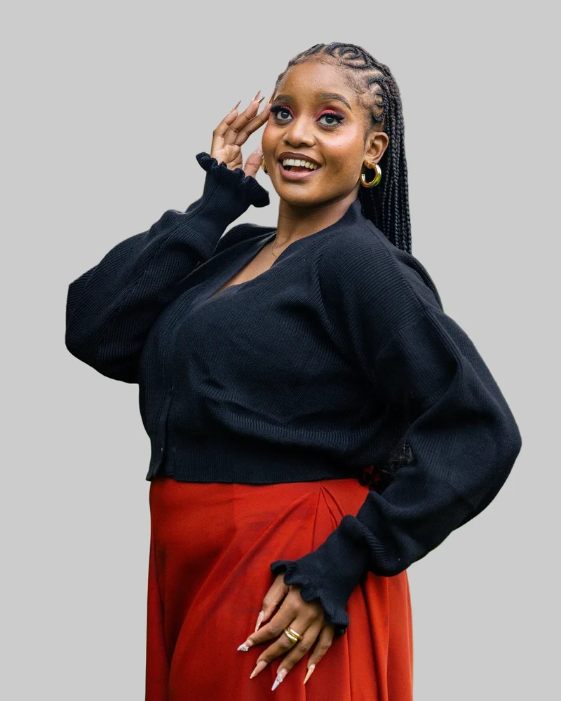 African Yuva Nila Sweater - Black