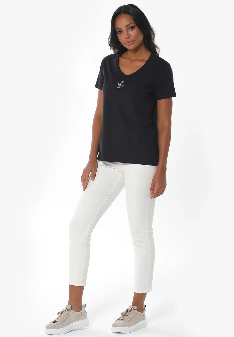 T-Shirt aus Bio-Baumwolle mit Stickerei