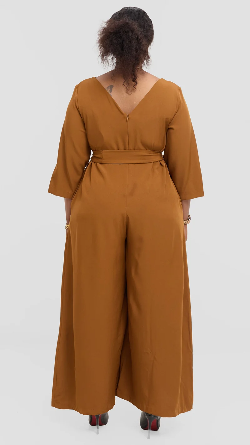 Vivo Diella V-Neck Jumpsuit in Crepe - Dark Mustard