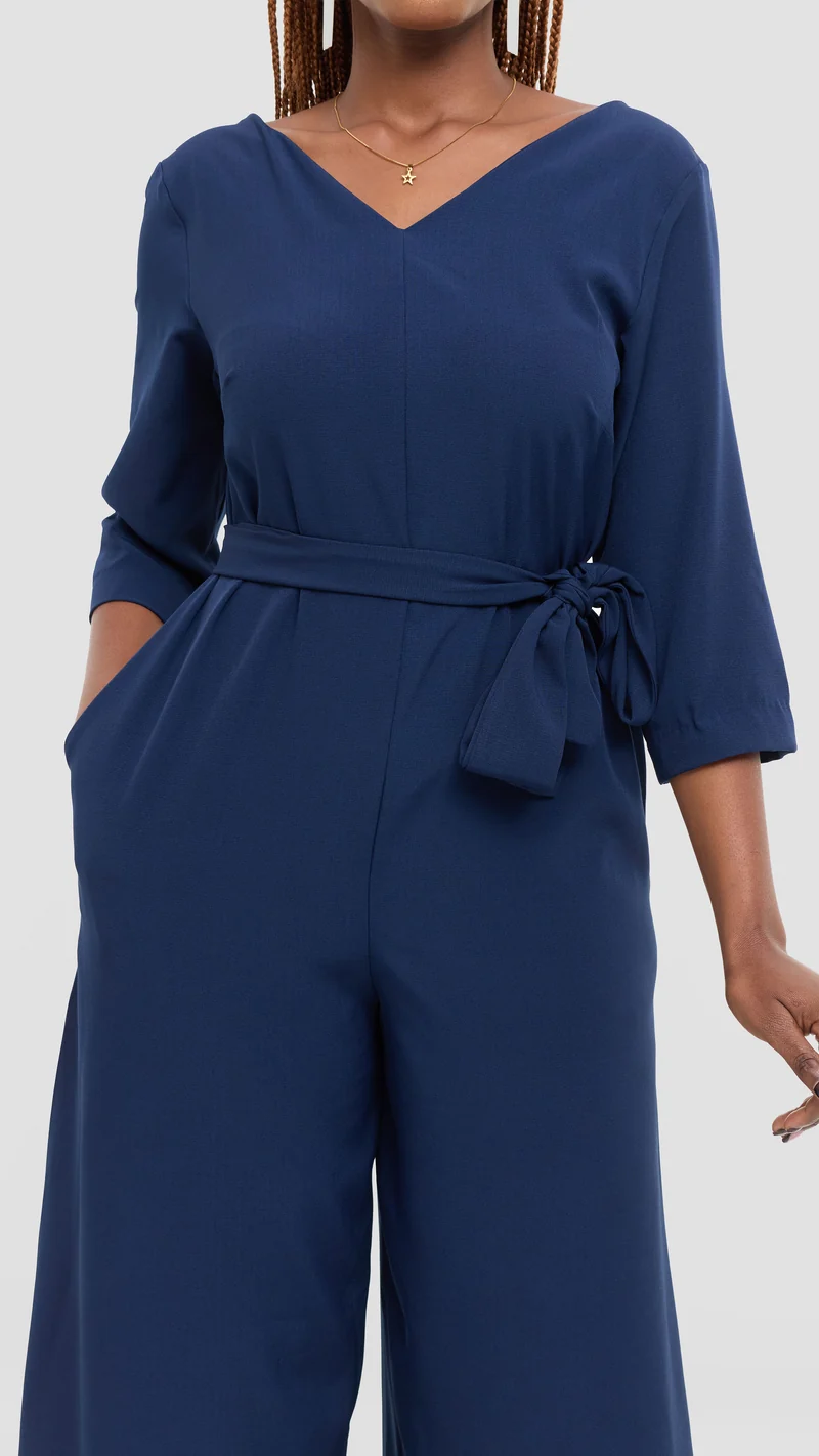 Vivo Diella V-Neck Jumpsuit in Crepe - Navy