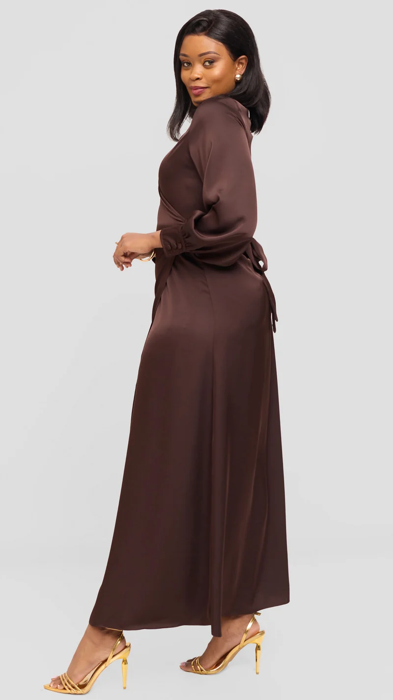 Vivo Maxi Wrap Dress in Satin - Chocolate