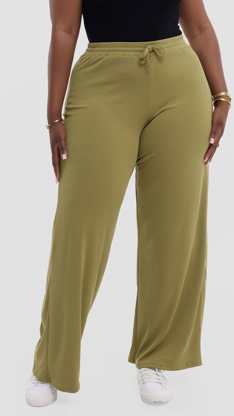 Vivo Studio Lounge Pants in Rib - Olive