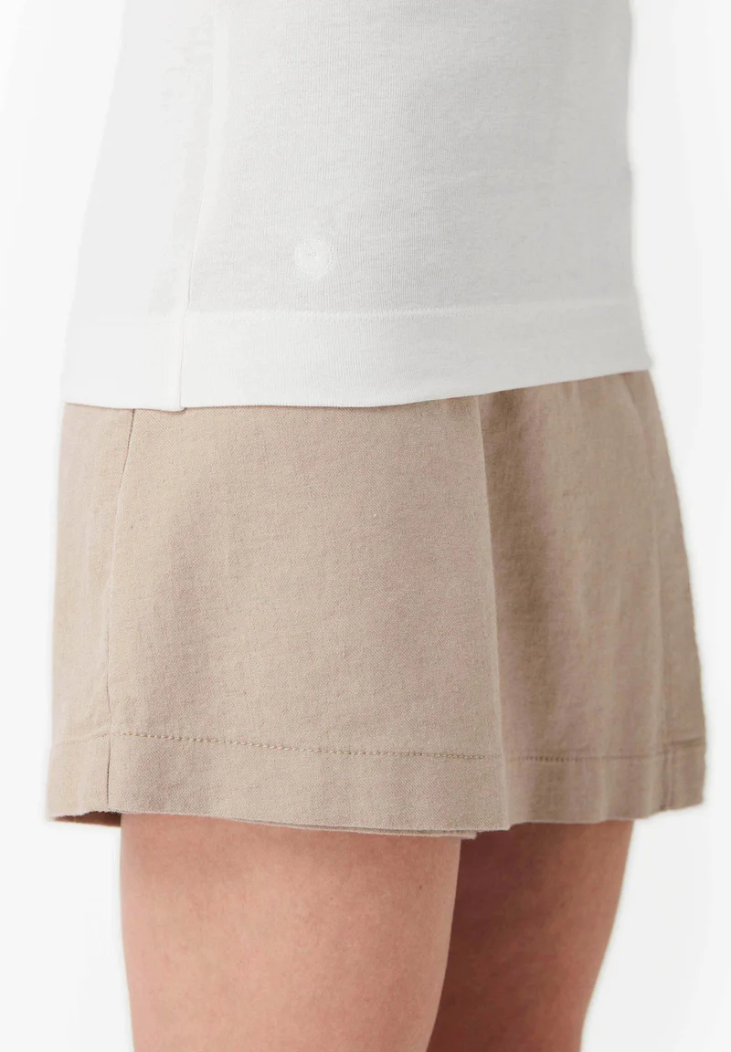 Geripptes Basic Top aus Bio-Baumwolle