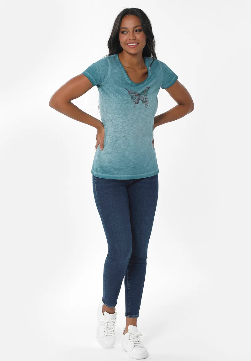 Garment Dyed T-Shirt aus Bio-Baumwolle mit Schmetterling-Print