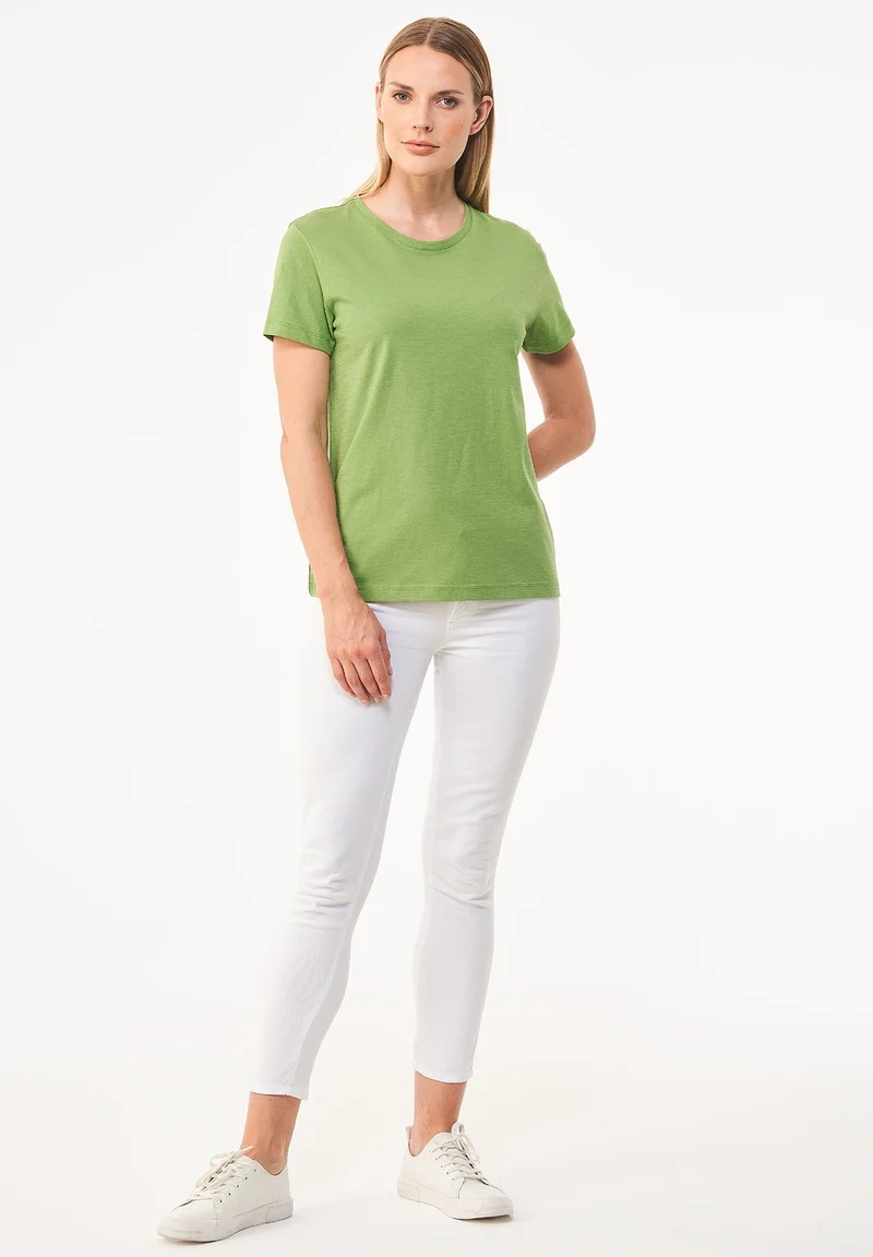 Basic T-Shirt aus Bio-Baumwolle