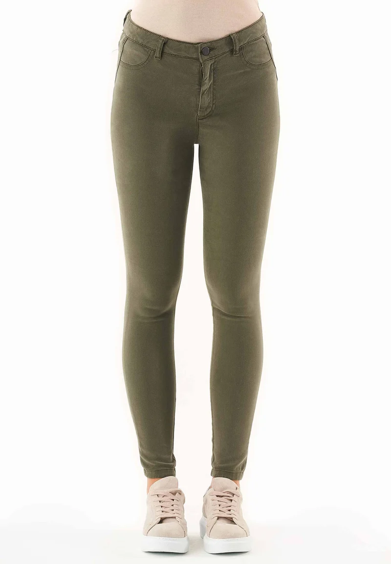 Hose aus TENCEL™ Lyocell und Bio-Baumwolle