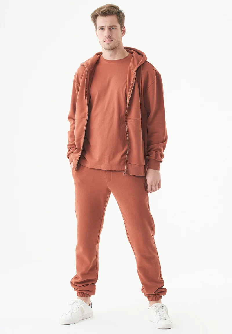 JUNDA Unisex Soft Touch Sweatjacke aus Bio-Baumwolle