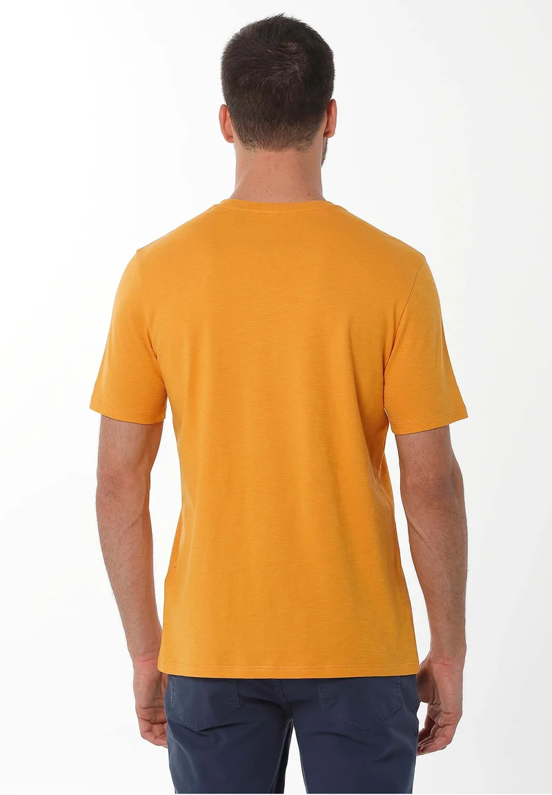 Basic T-Shirt aus Bio-Baumwolle