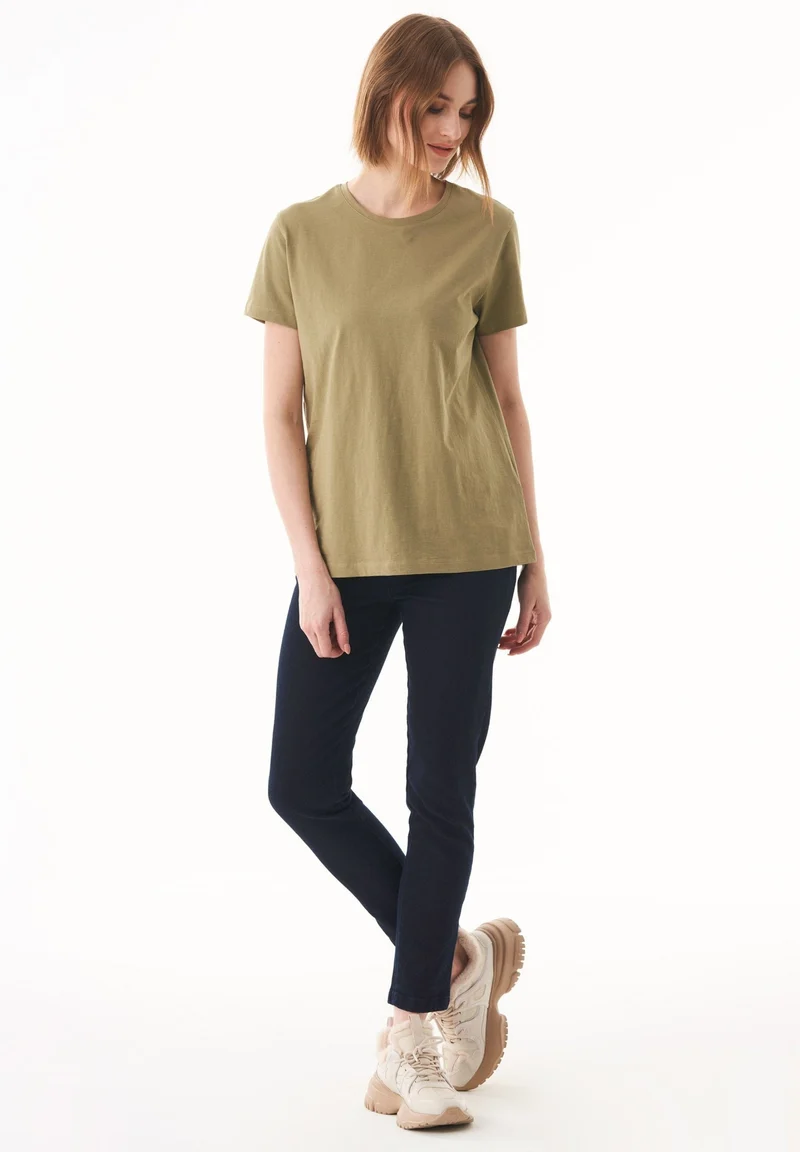 Basic T-Shirt aus Bio-Baumwolle