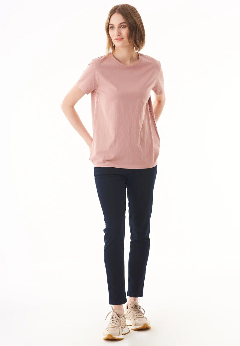 Basic T-Shirt aus Bio-Baumwolle