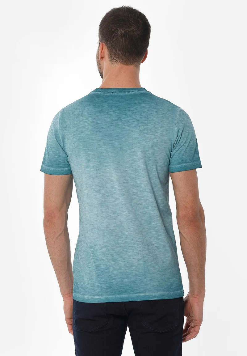 Garment Dyed T-Shirt aus Bio-Baumwolle mit Print