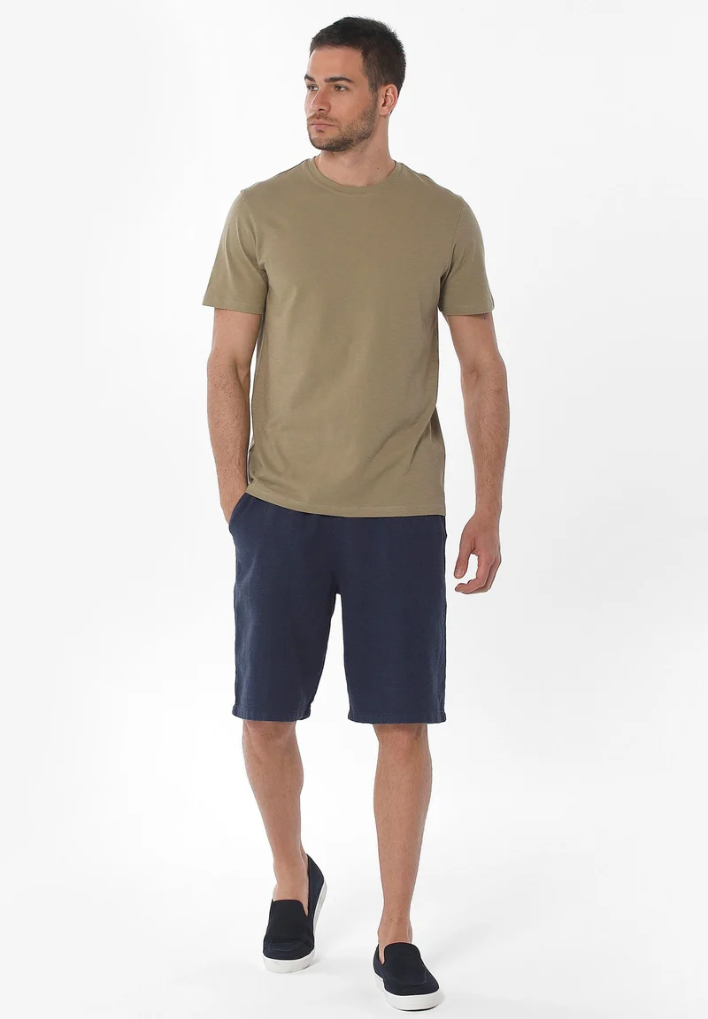 Shorts aus Bio-Baumwolle, Leinen und Viscose