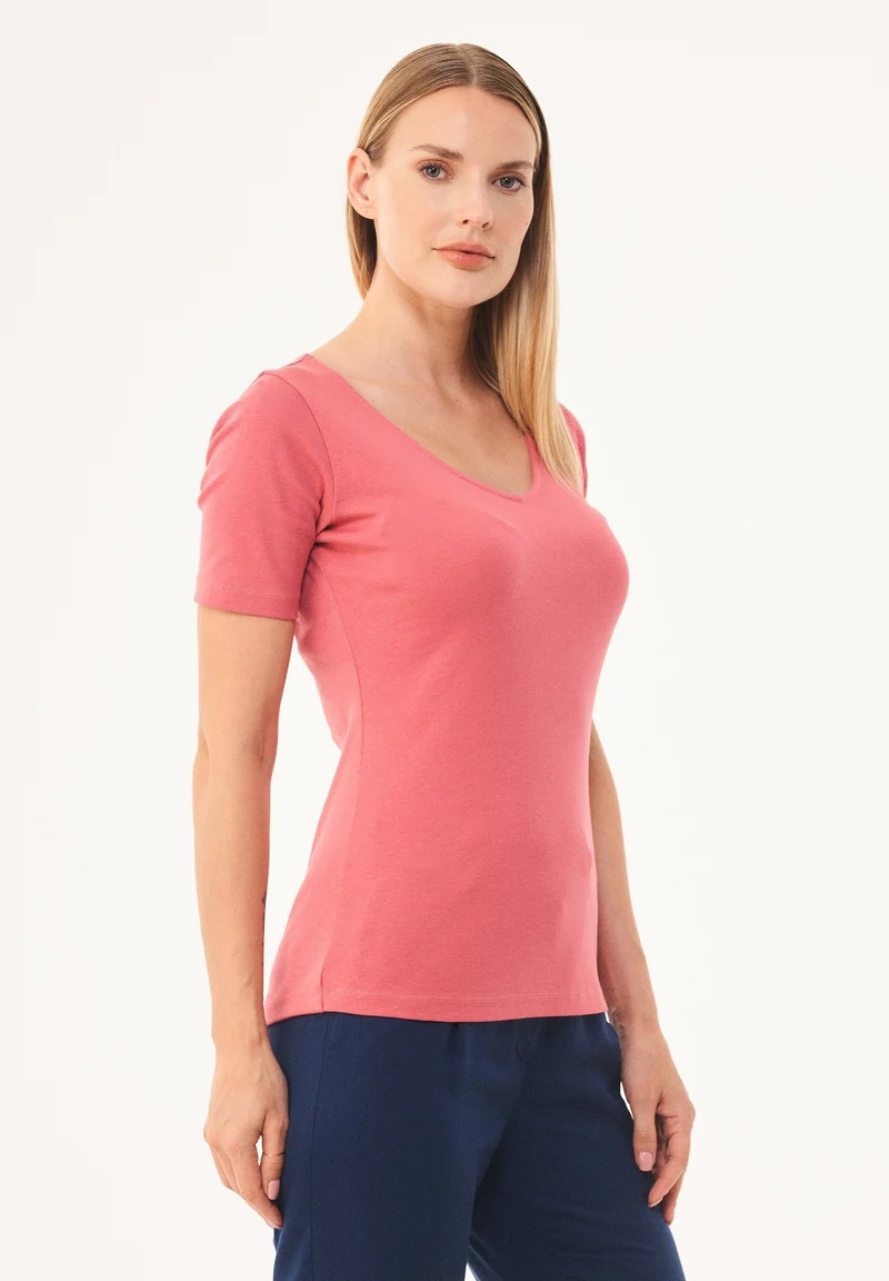 Geripptes T-Shirt aus Bio-Baumwolle mit V-Ausschnitt
