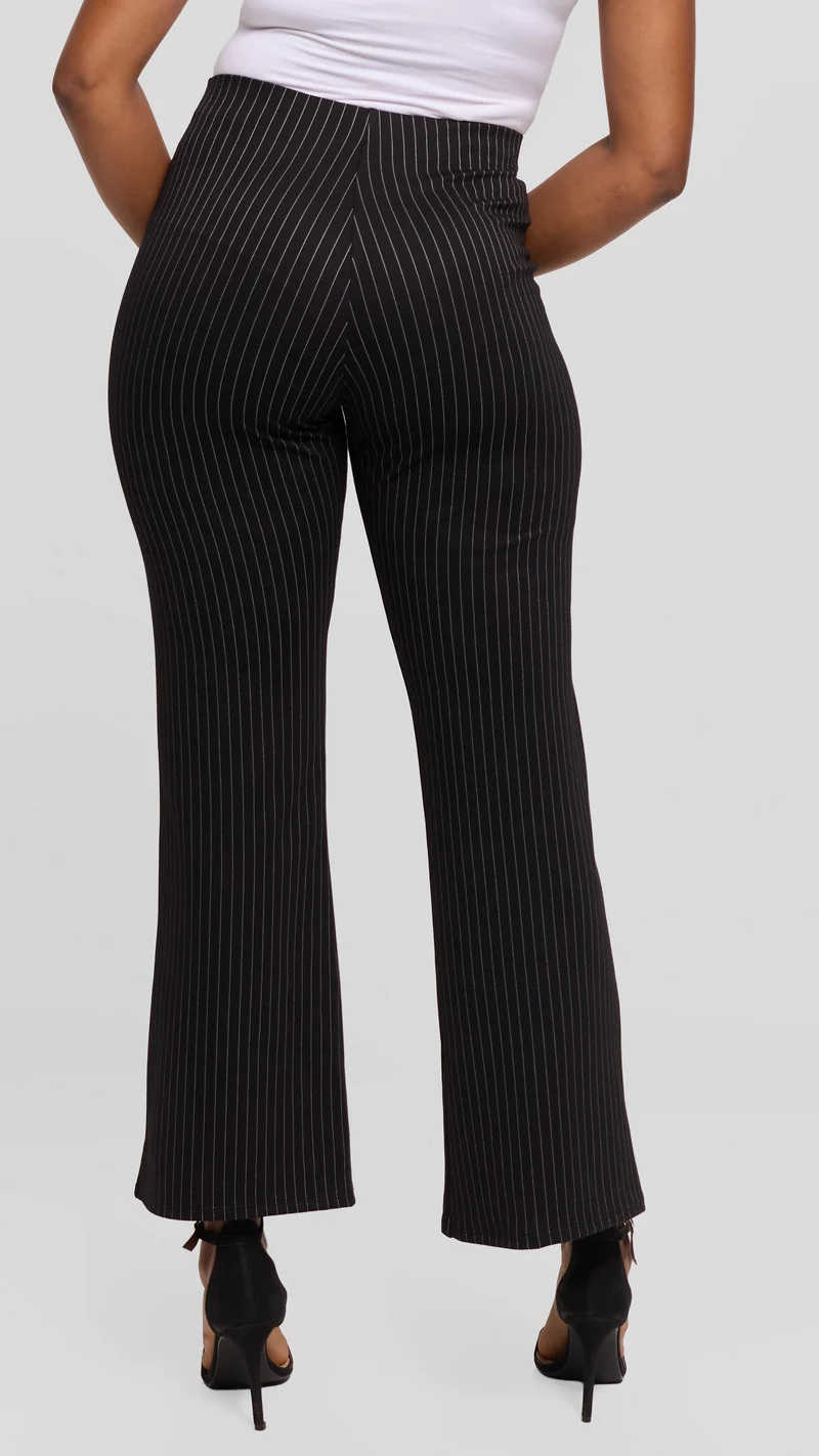 Vivo Lena Slim Fit Pants in Pinstripe - Black / White Thin Stripes