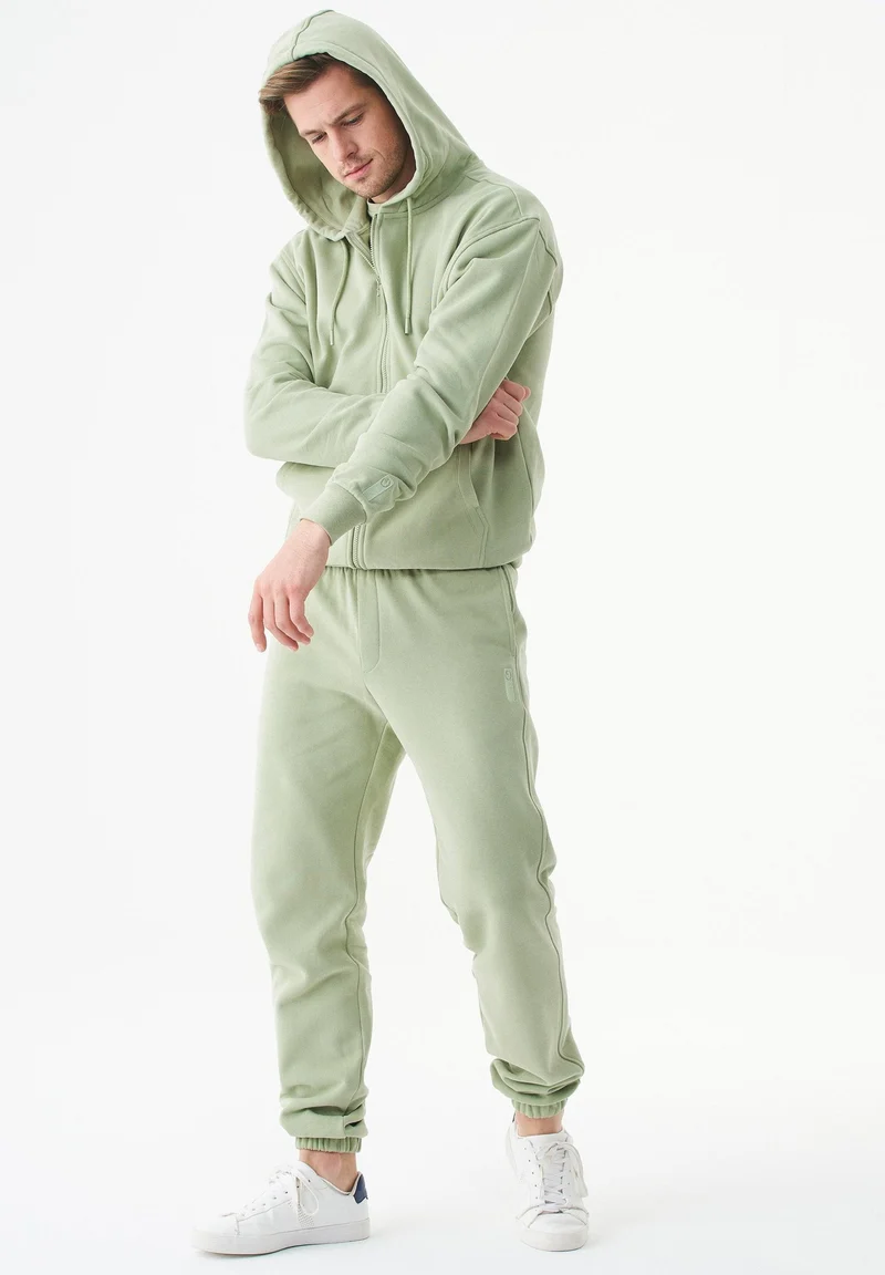 JUNDA Unisex Soft Touch Sweatjacke aus Bio-Baumwolle