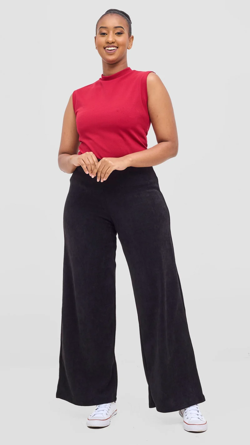Vivo Diella Wide Leg Pants in Twill - Black
