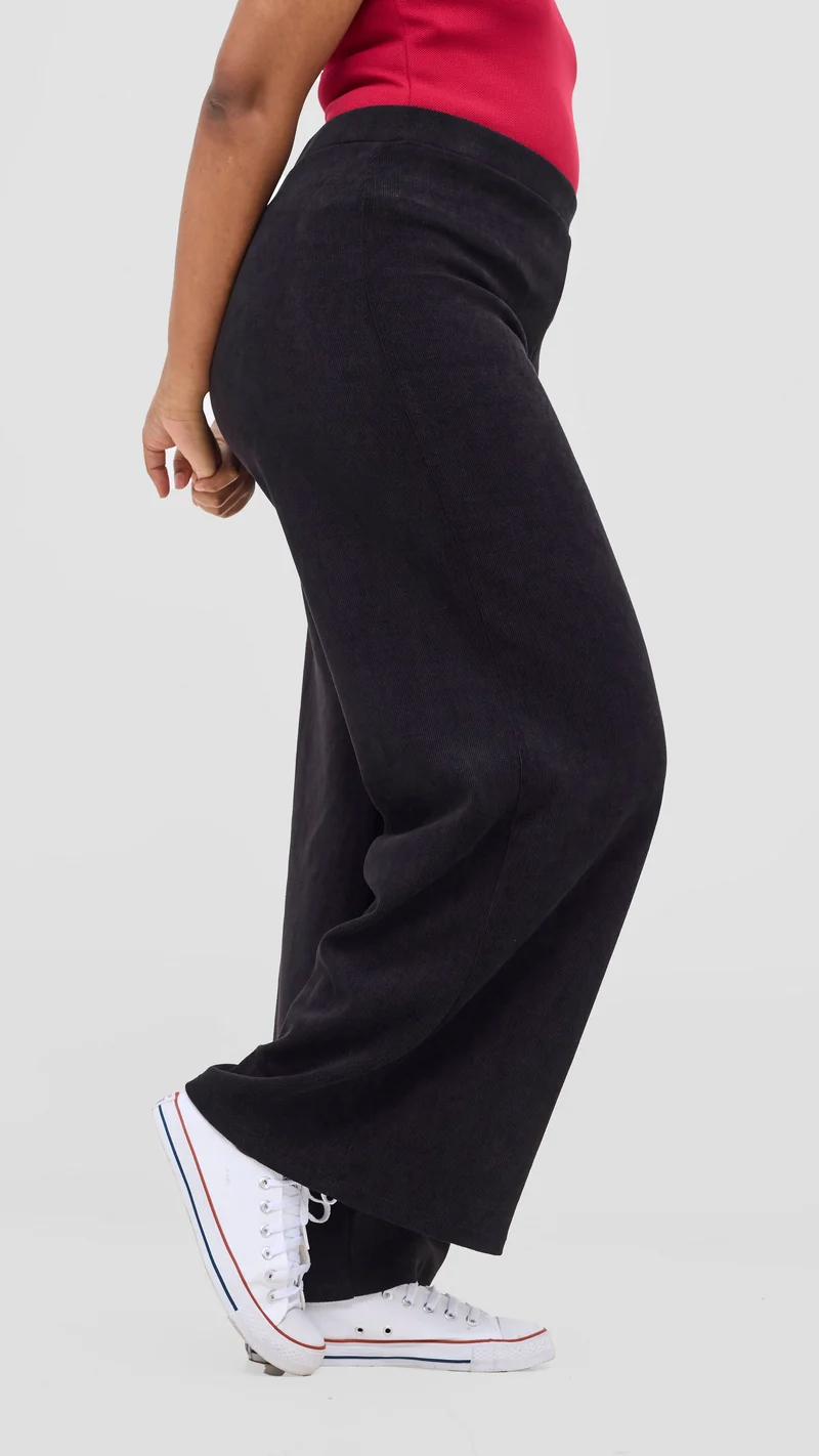 Vivo Diella Wide Leg Pants in Twill - Black