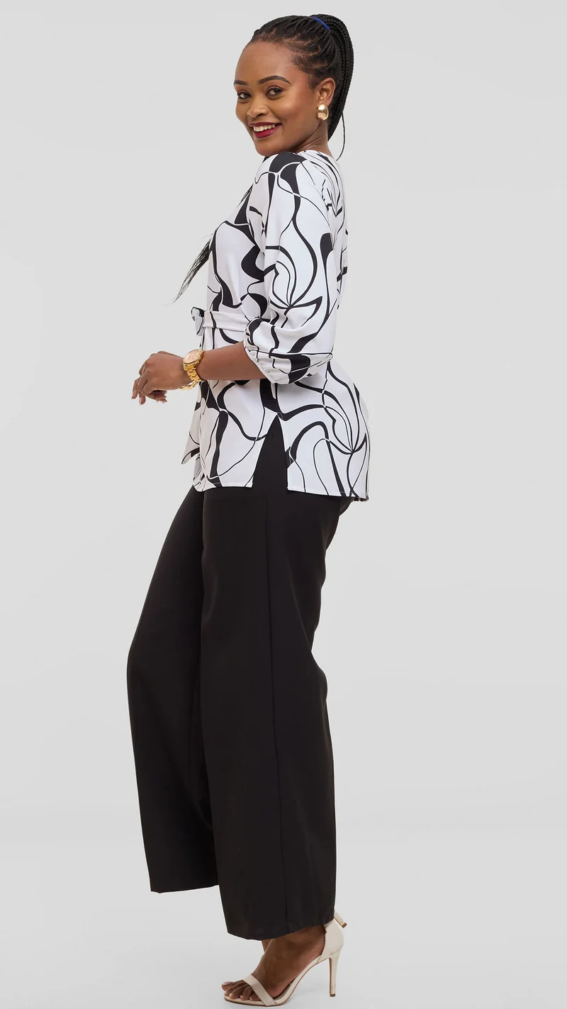 Vivo Kani Bishop Sleeve Top in Crepe - White / Black Loiya Print