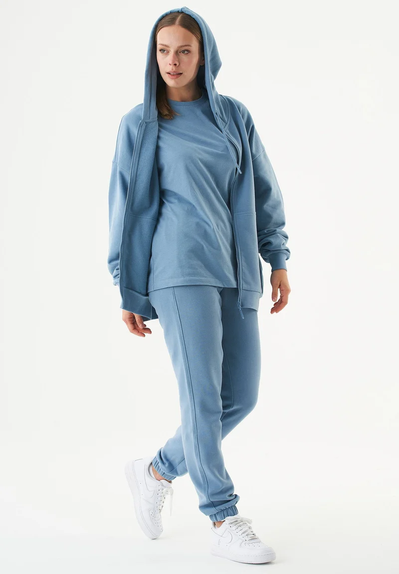 JALE Soft Touch Sweatjacke aus Bio-Baumwolle