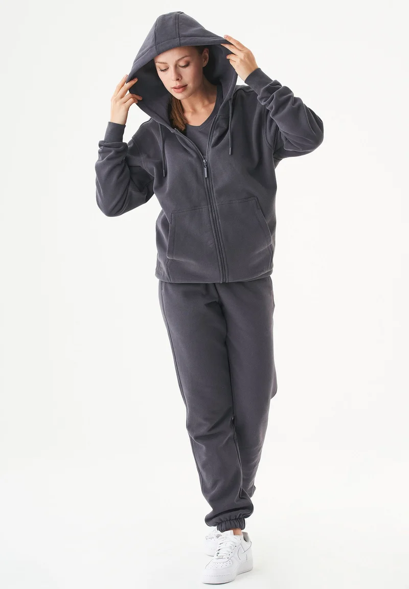 JUNDA Unisex Soft Touch Sweatjacke aus Bio-Baumwolle