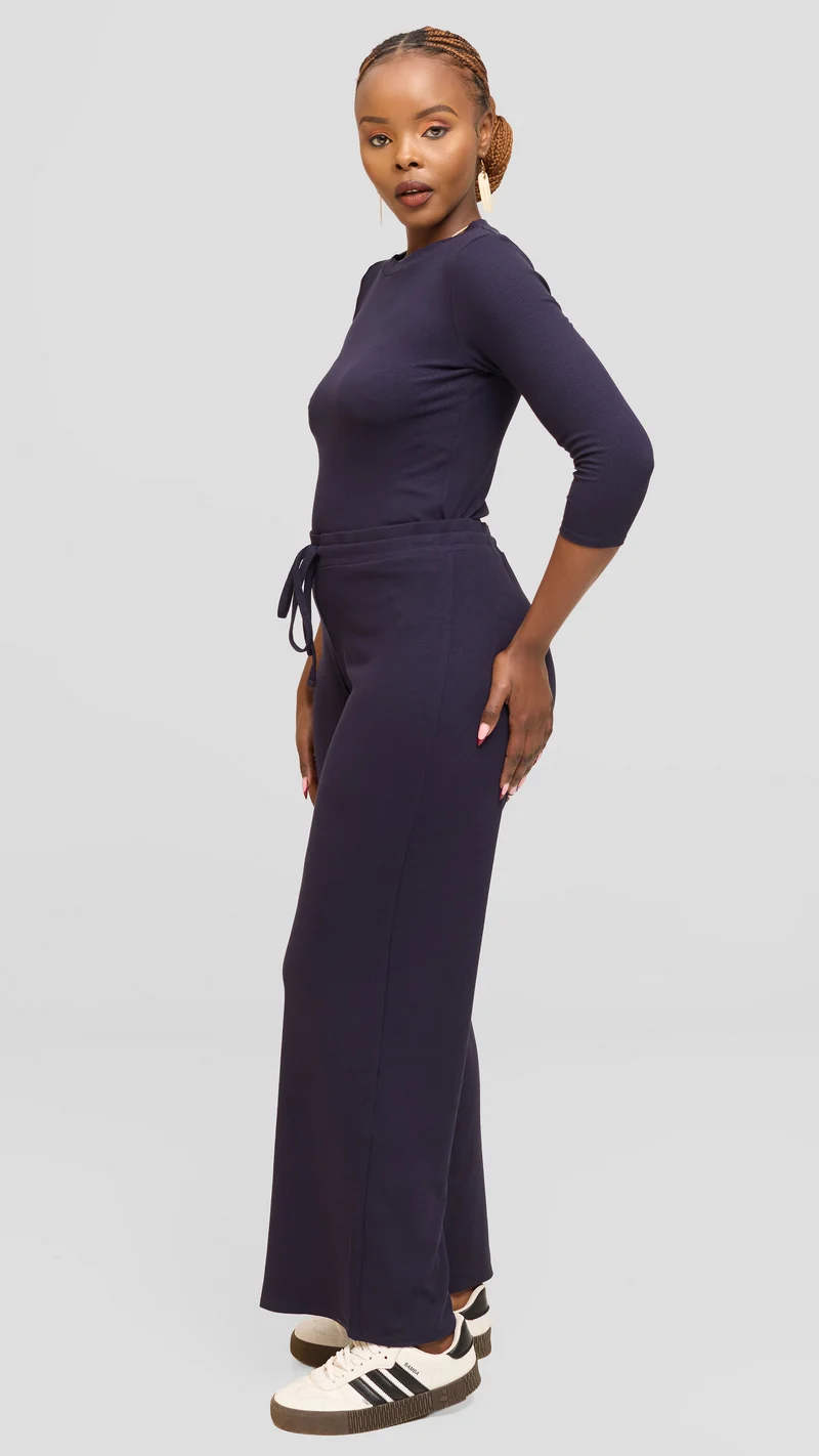 Vivo Lounge Pants in Rib - Navy