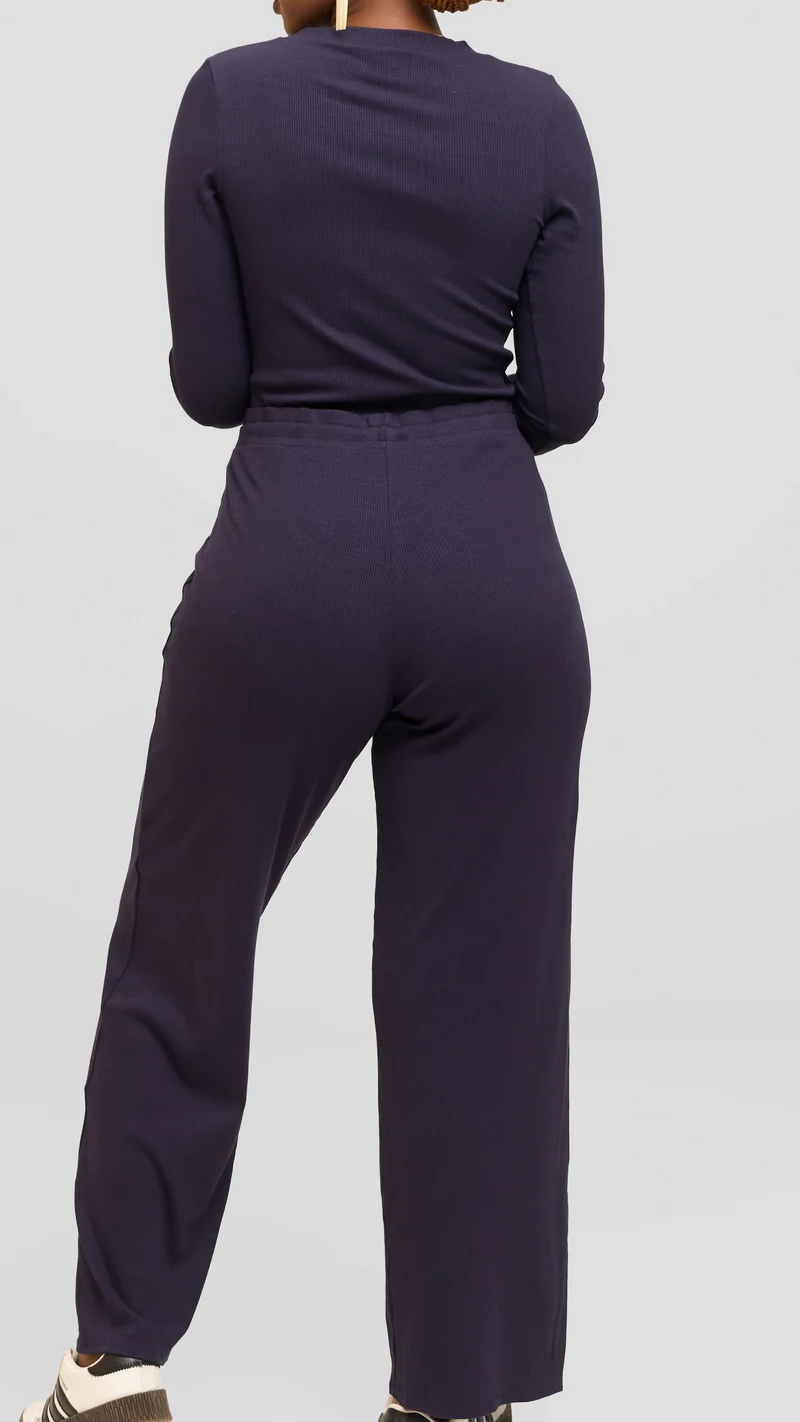 Vivo Lounge Pants in Rib - Navy