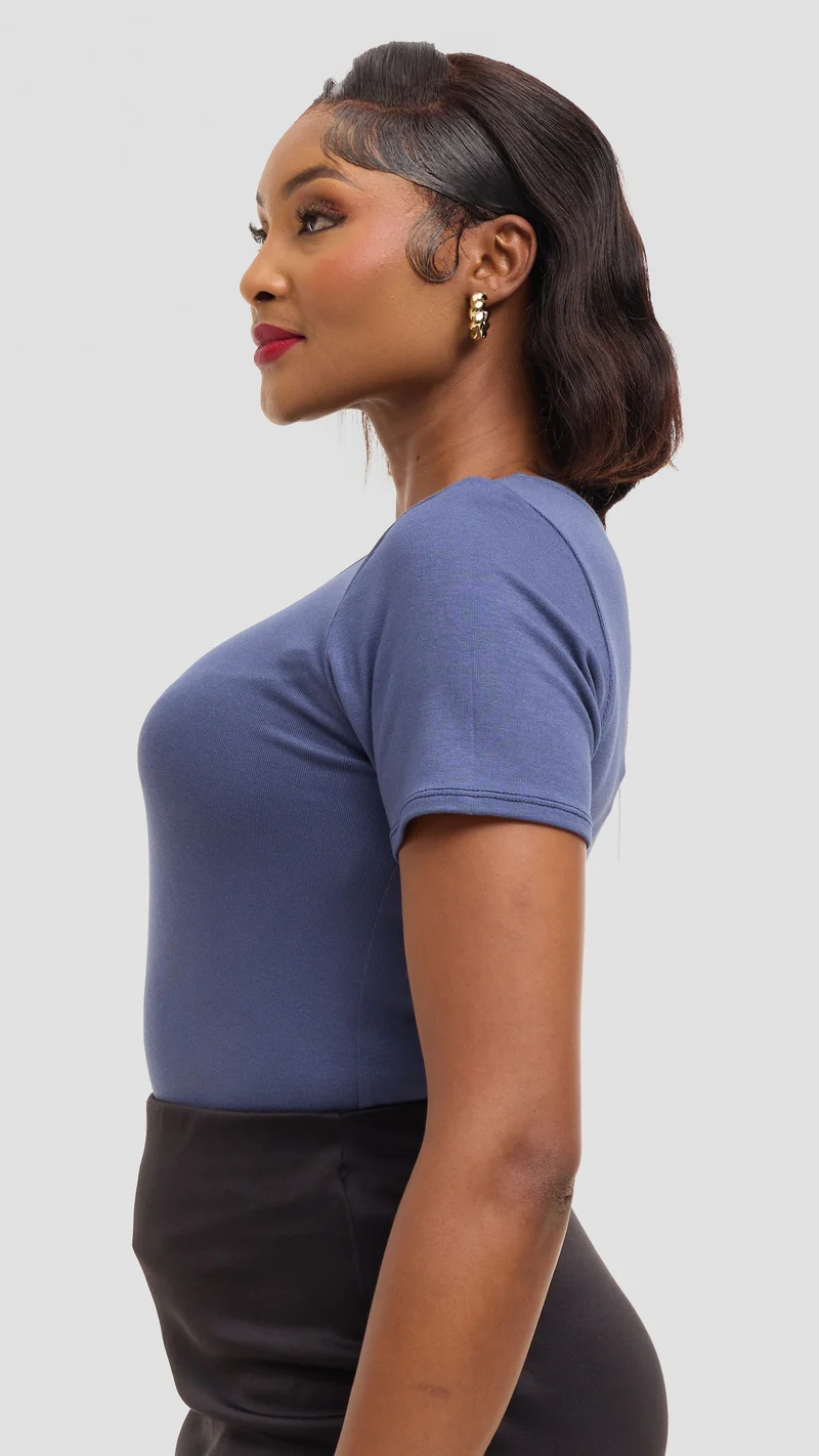 Vivo Basic Short Sleeve Top in Jersey - Powder Blue