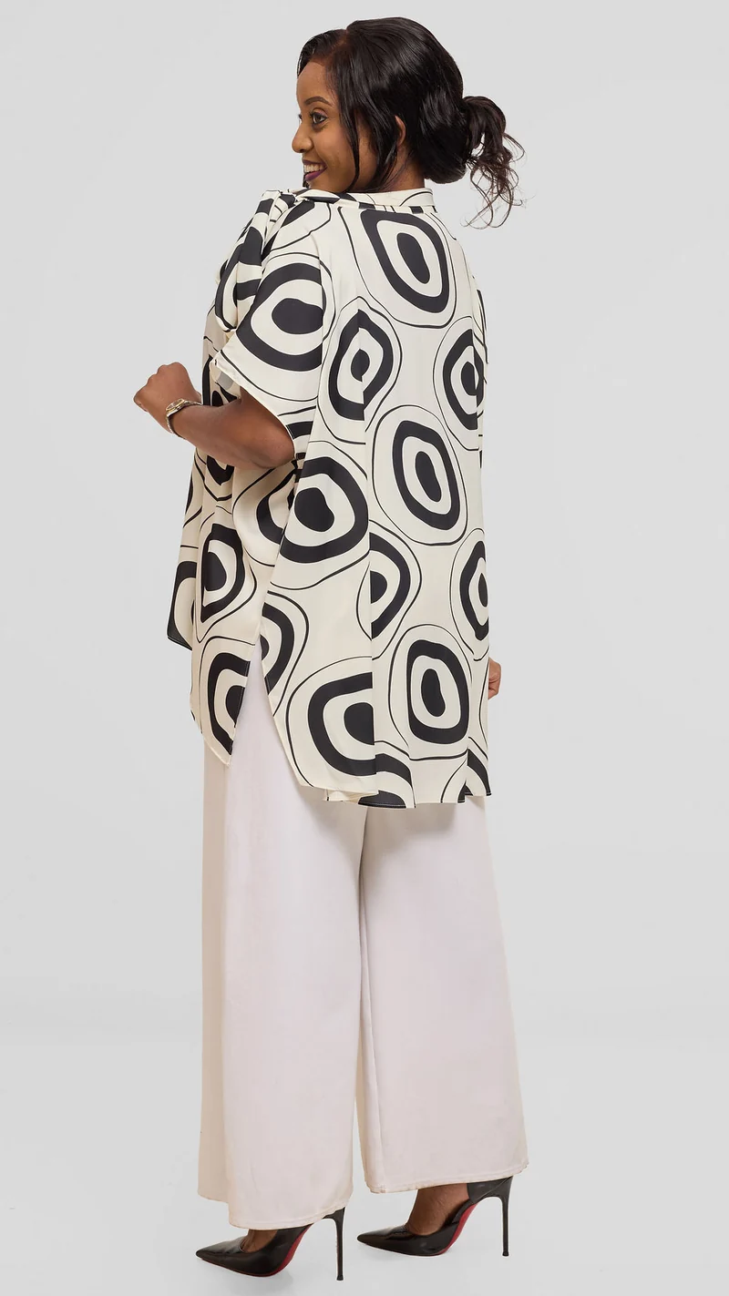 Vivo Takali Tunic Top in Textured Satin - Off White / Black Laisa Print
