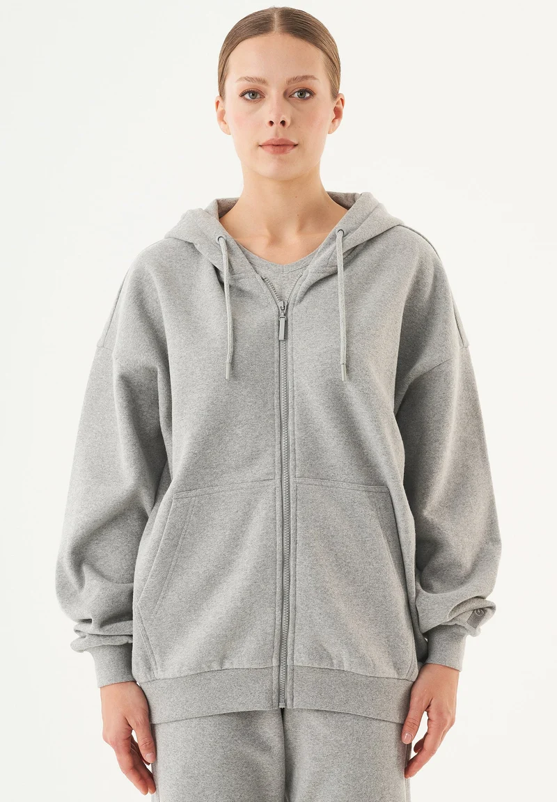 JALE Soft Touch Sweatjacke aus Bio-Baumwolle