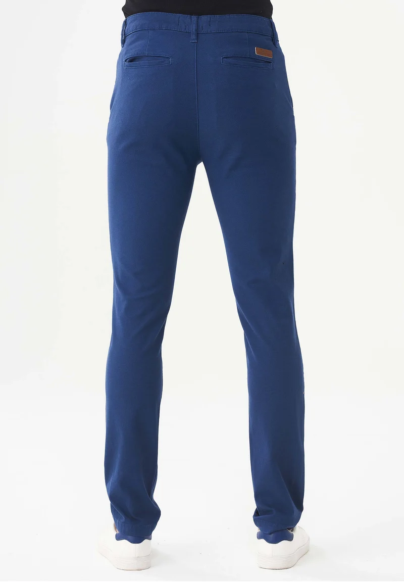 Slim Chino-Hose aus Bio-Baumwolle