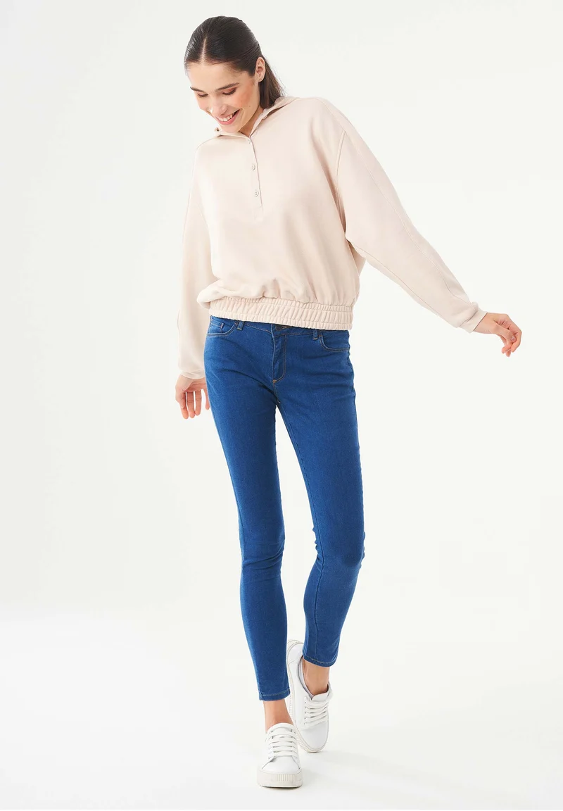 Kapuzenpullover aus Bio-Baumwolle & Modal mit recyceltem Polyester
