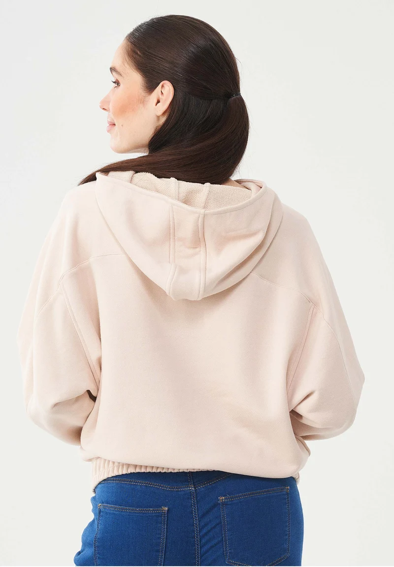 Kapuzenpullover aus Bio-Baumwolle & Modal mit recyceltem Polyester