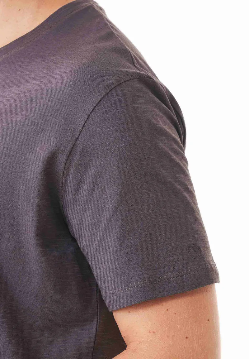 Basic T-Shirt aus Bio-Baumwolle