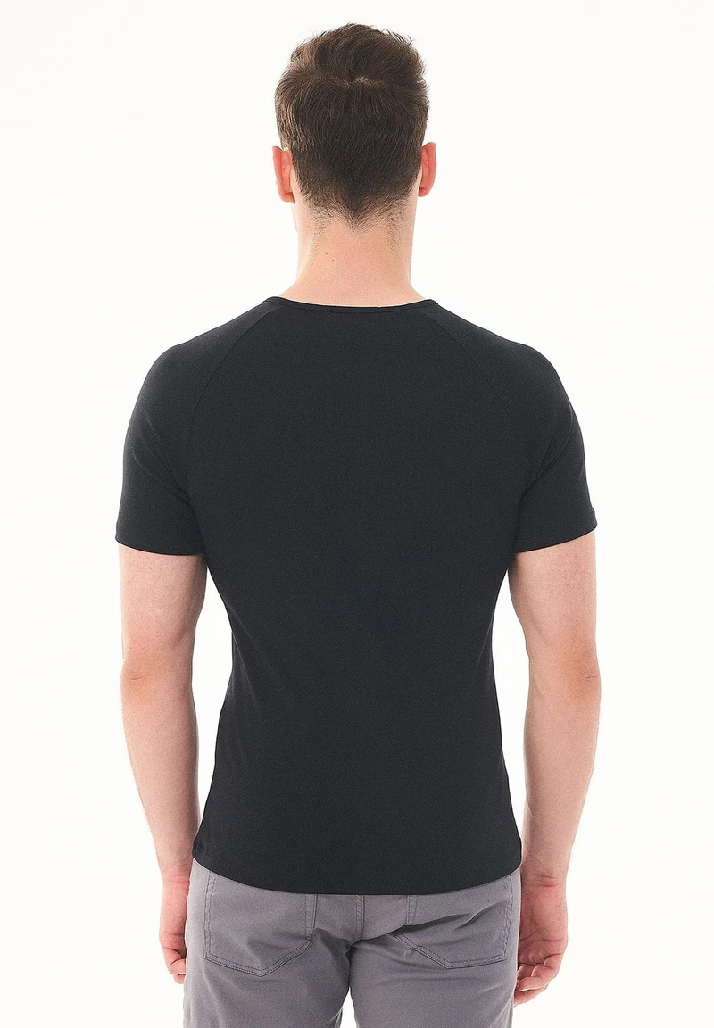 Henley-Shirt aus Bio-Baumwolle mit Raglanärmeln