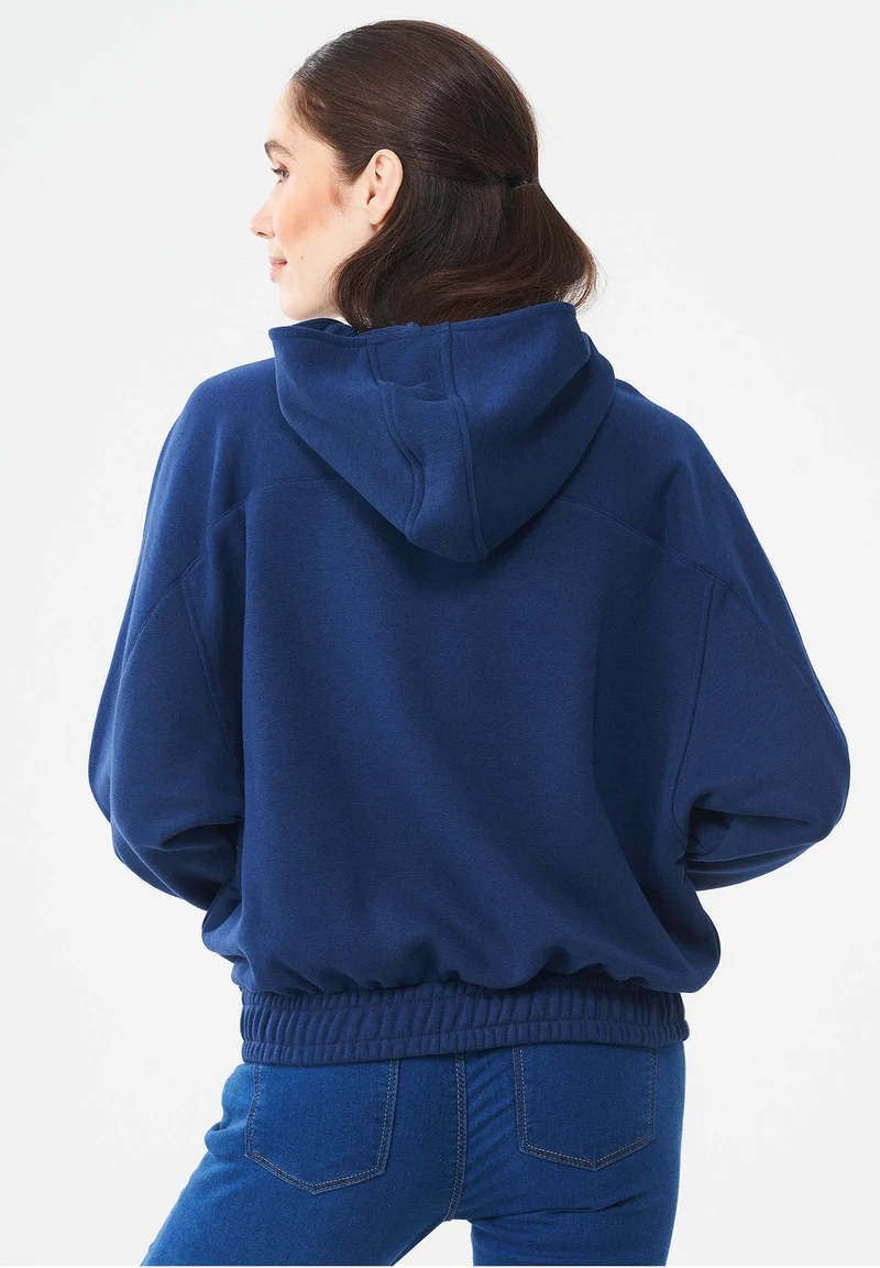 Kapuzenpullover aus Bio-Baumwolle & Modal mit recyceltem Polyester