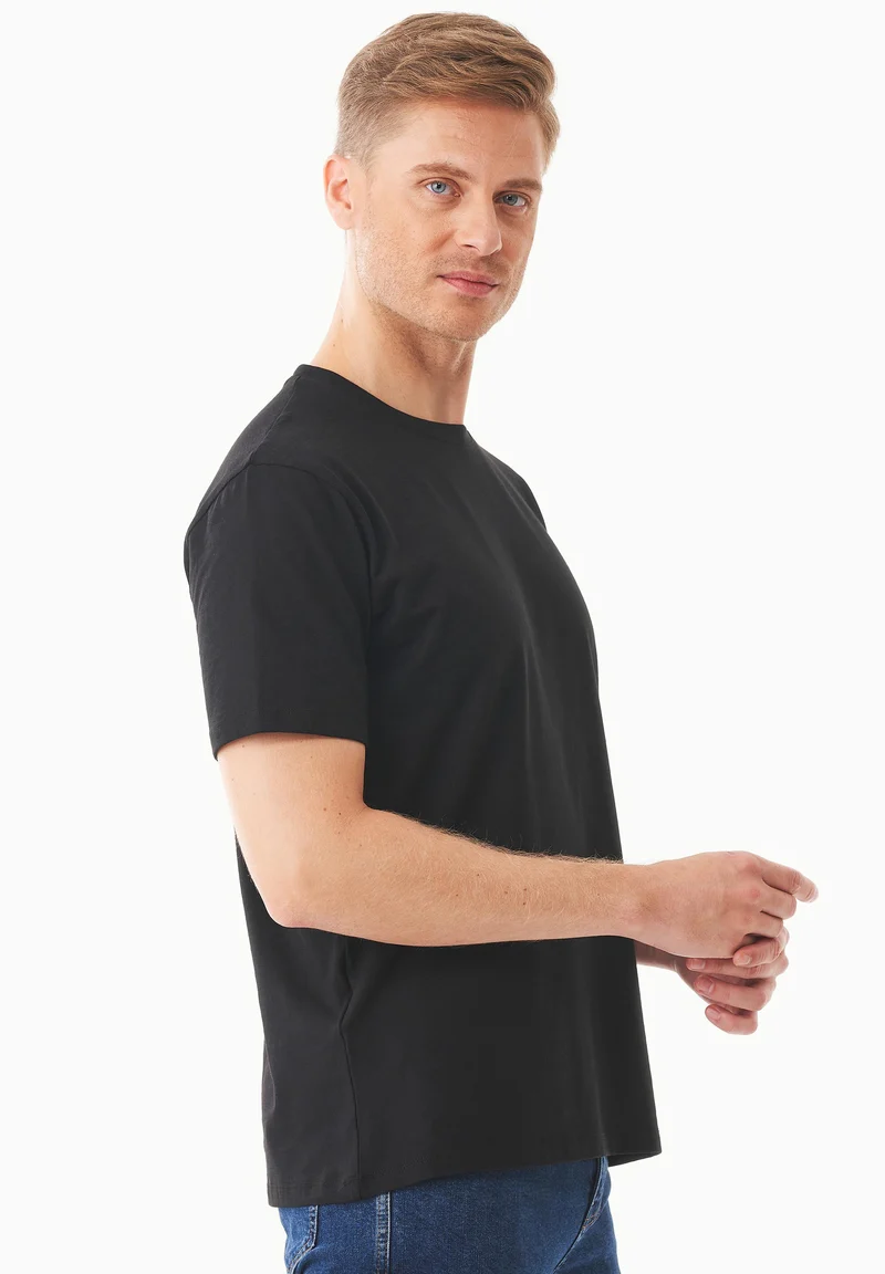 Basic T-Shirt aus Bio-Baumwolle