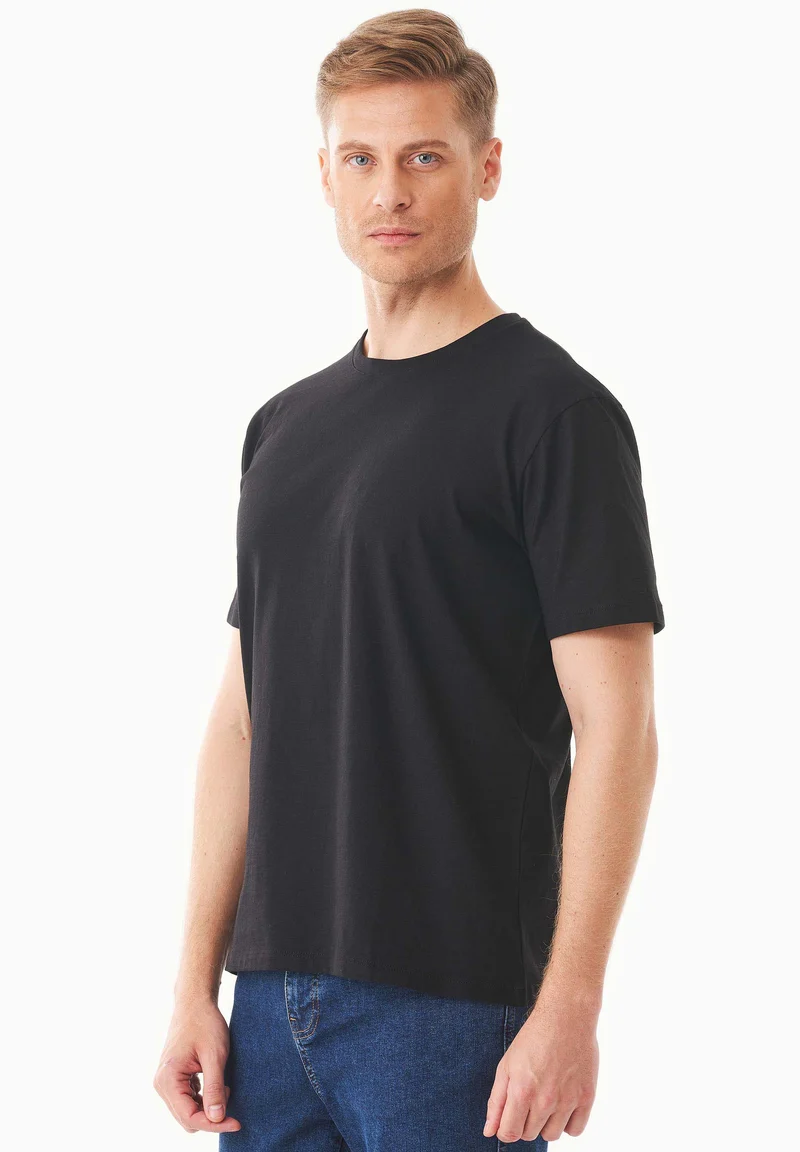 Basic T-Shirt aus Bio-Baumwolle
