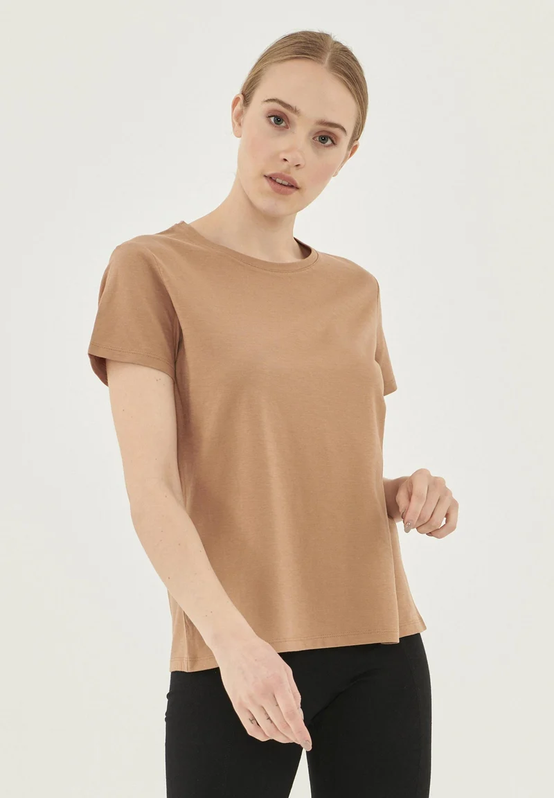 Basic T-Shirt aus Bio-Baumwolle