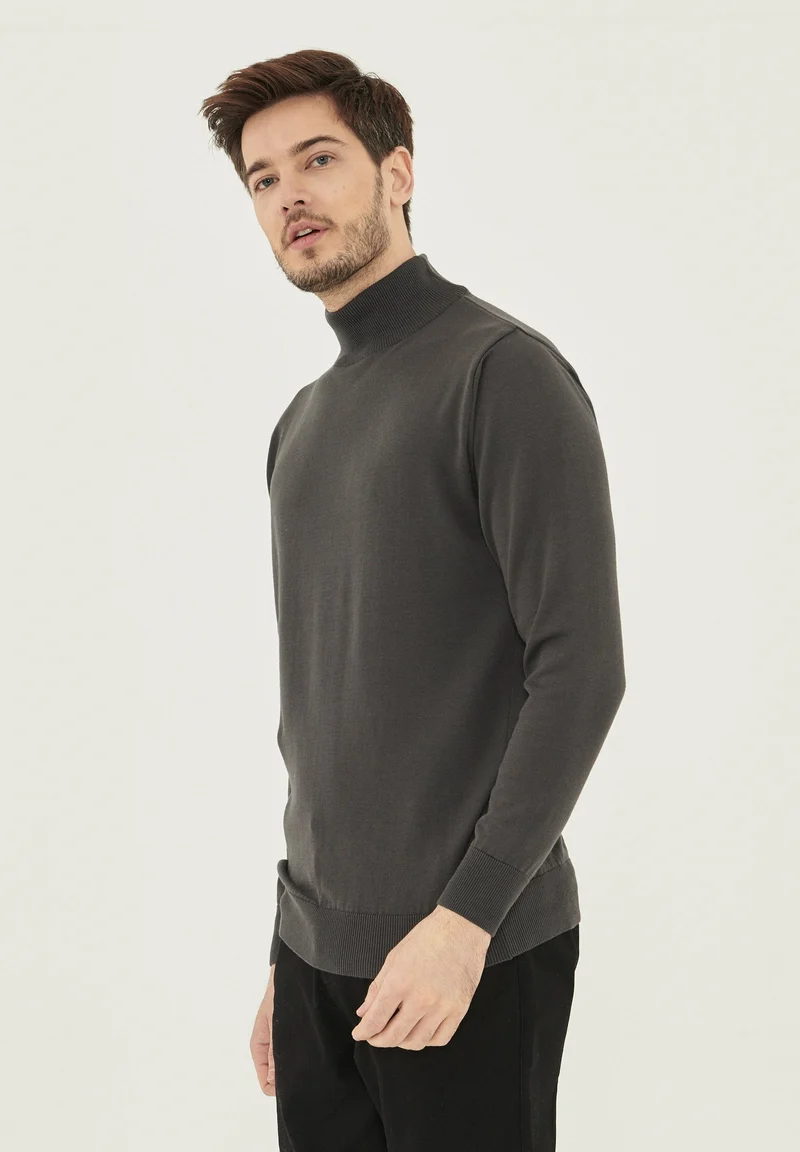 Rollkragenpullover aus Bio-Baumwolle