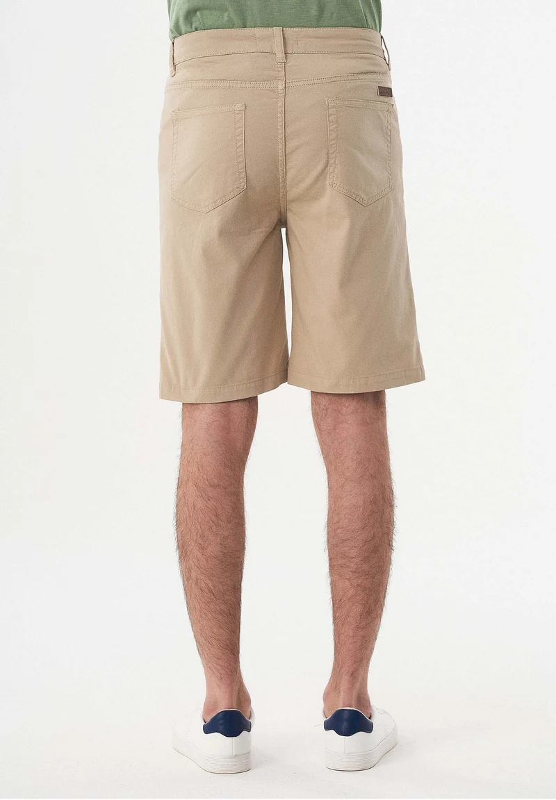 Five-Pocket-Shorts aus Bio-Baumwolle