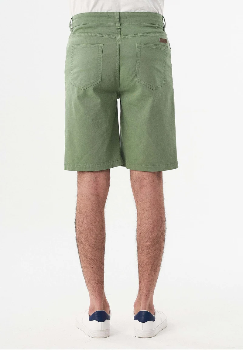 Five-Pocket-Shorts aus Bio-Baumwolle