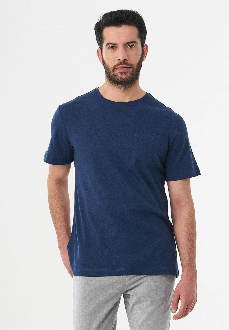 T-Shirt aus Bio-Baumwolle und Leinen mit Brusttasche