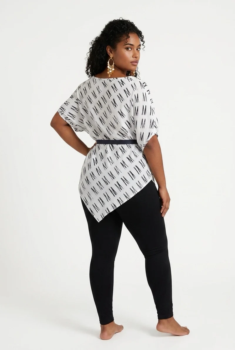 Stylish Sisters Asymmetrical Striped Batwing - White / Black