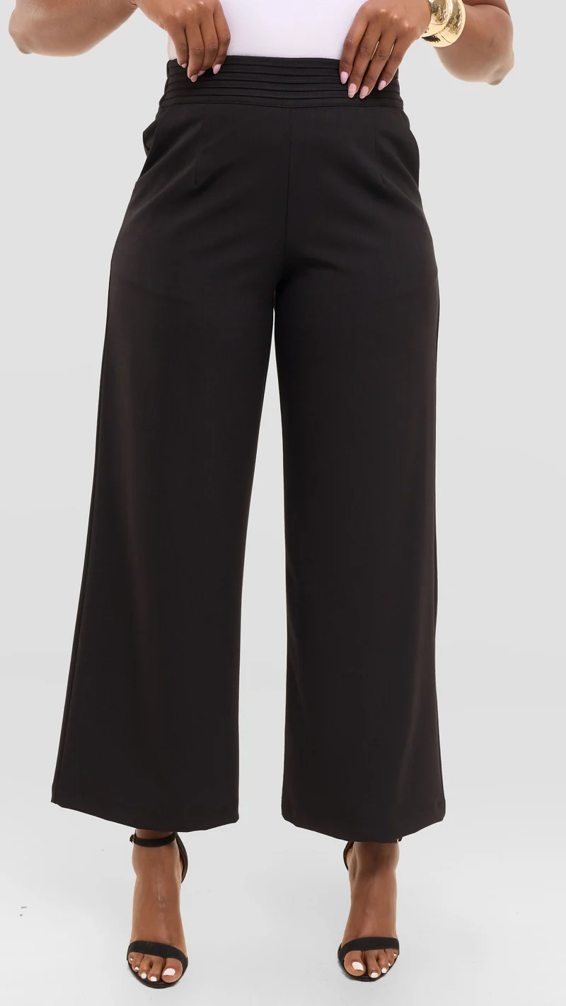 Vivo Pintuck Waist Pants in Crepe - Black
