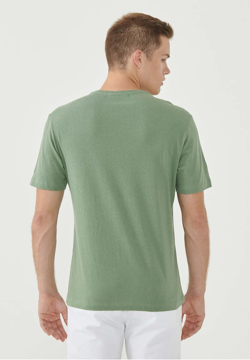 T-Shirt aus Bio-Baumwolle und Leinen mit Brusttasche