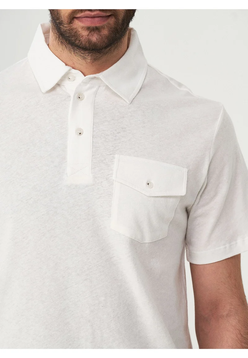 Poloshirt aus Leinengemisch mit Brusttasche