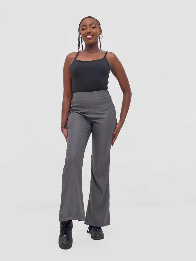 Zoya Sadira Bell Bottom Pants - Grey