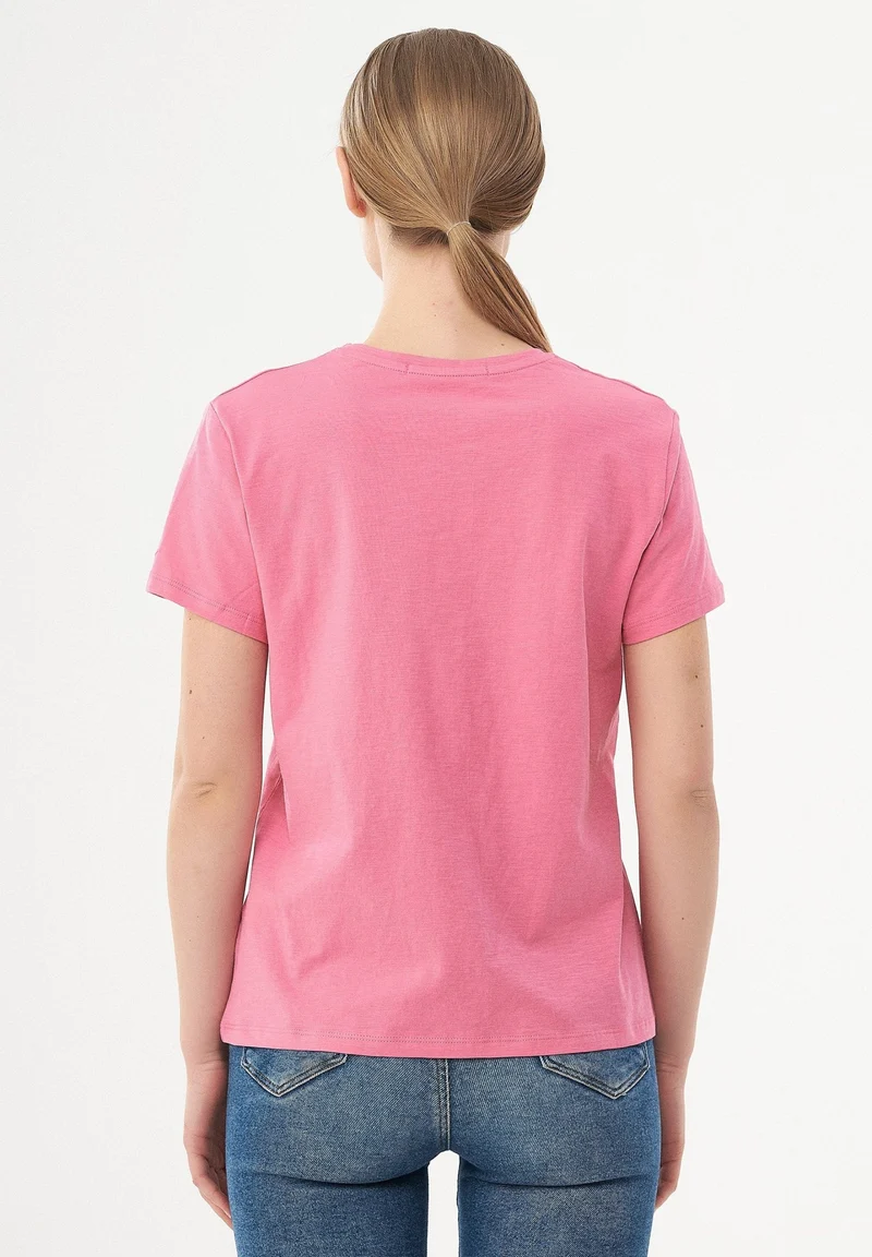 Basic T-Shirt aus Bio-Baumwolle mit V-Ausschnitt