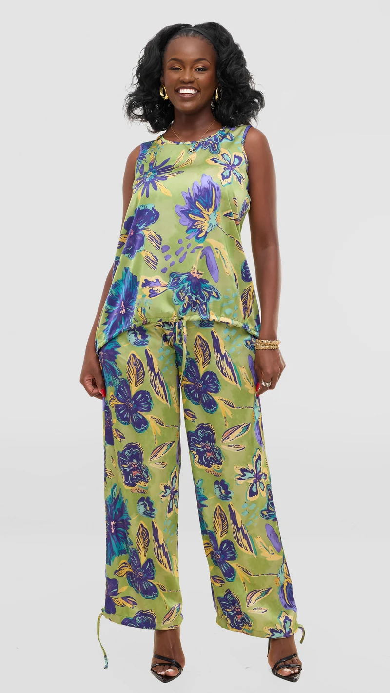 Vivo Liora Sleeveless Drawstring Top In Satin - Olive / Purple Print